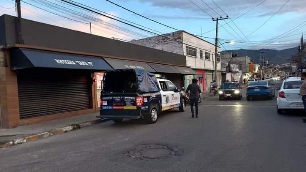 Sangrienta balacera en barbería de Coacalco deja al menos cuatro personas muertas