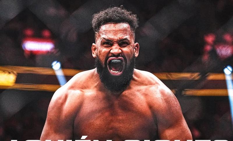 Уолдо Кортес-Акоста иска временна титла в тежка категория