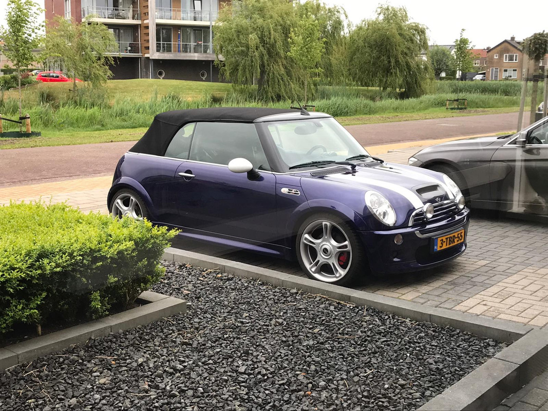 D40EF8B8-DA8F-4078-9F12-BE8502546743