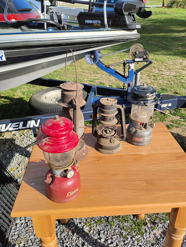 0CF18F5A-540A-405E-A8F3-3972A34FF777