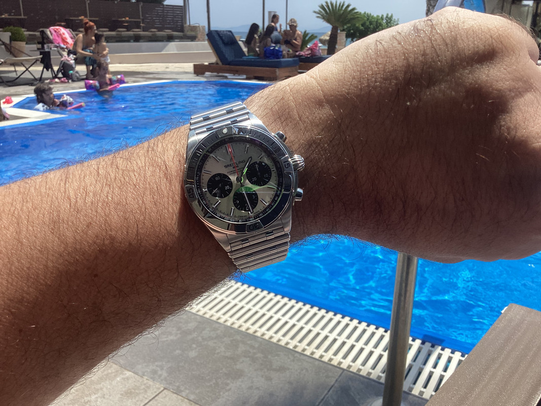 236FCC48-0142-4235-9FA9-CBD0CD5D66C5