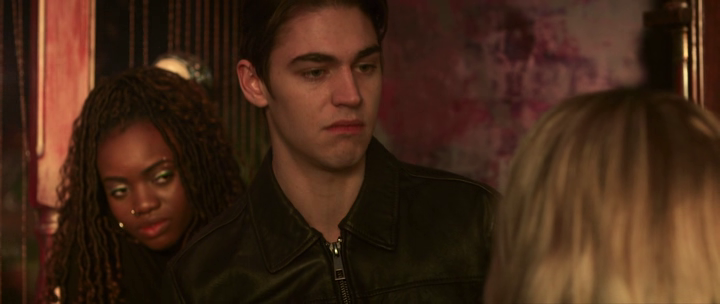 vlcsnap-2022-11-25-16h41m59s146