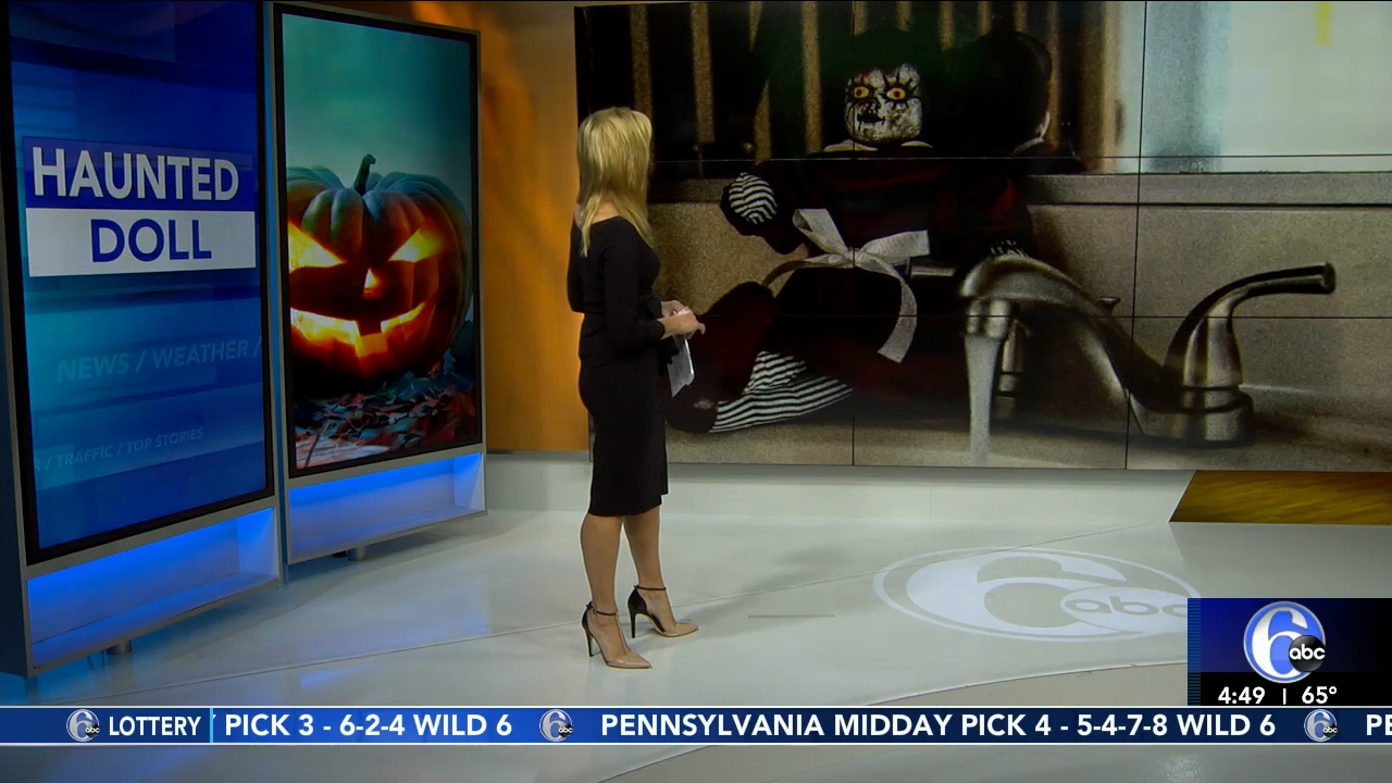10.16 - 09.00.00 - Tamron Hall. American actress and real estate agen....ts_snapshot_00.50.28.165