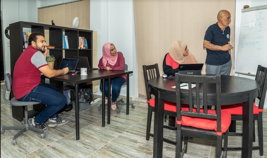 التطوير و البحث في شركة AtenTEC