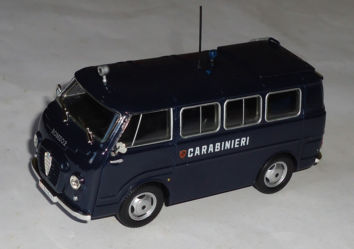 Alfa-Romeo-F12 Carabinieri (1970)