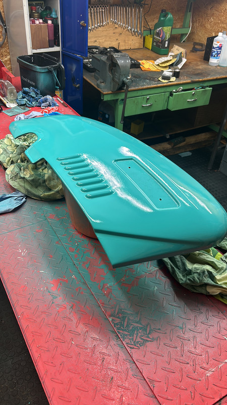 E5367047-5DDC-474C-8A43-6866AEAF3740