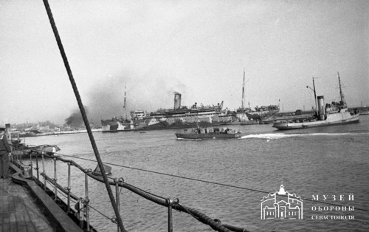 Потийской военно-морской базе Черноморского флота