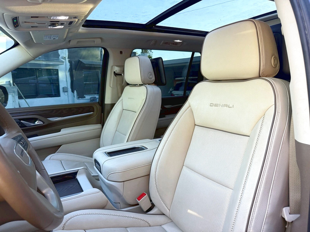 Vehicle thumbnail 13