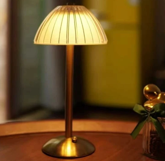 Lámpara de escritorio LED inalámbrica, lámpara de escritorio a catería, lámpara de Mesa LED regulable - Lámpara de noche para Sala de estar, dormitorio, 3 colores de Luz - details 2