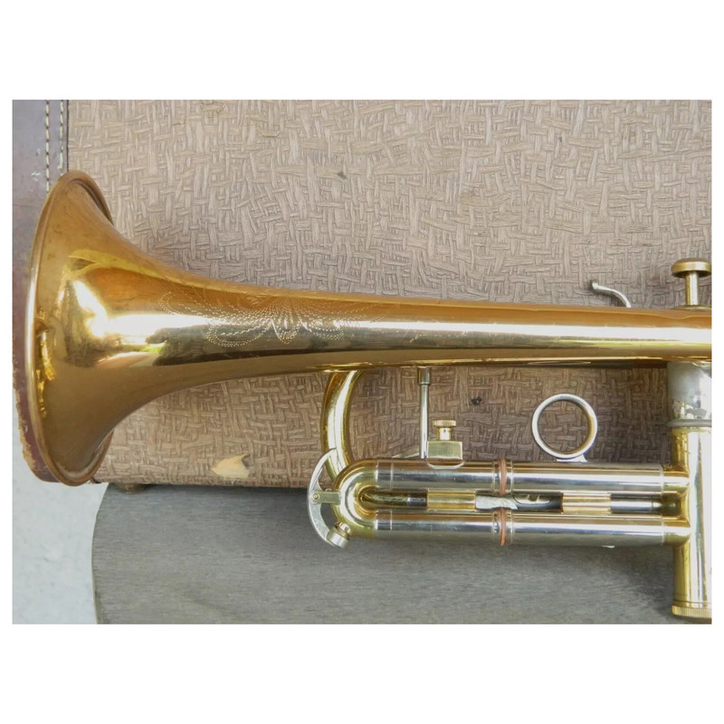 Olds 1961 Recording Trumpet with Case Serial 385454 (9)
