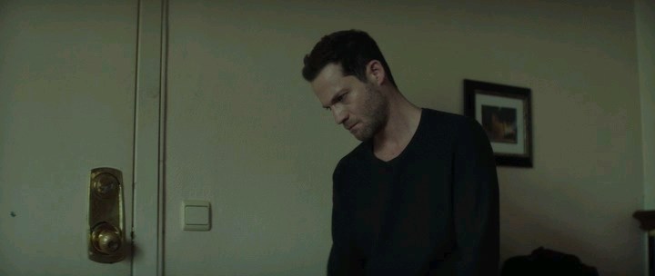 Armi.Chimiche.2019.iTALiAN.BDRiP.AC3.XviD.avi_snapshot_01.10.51.