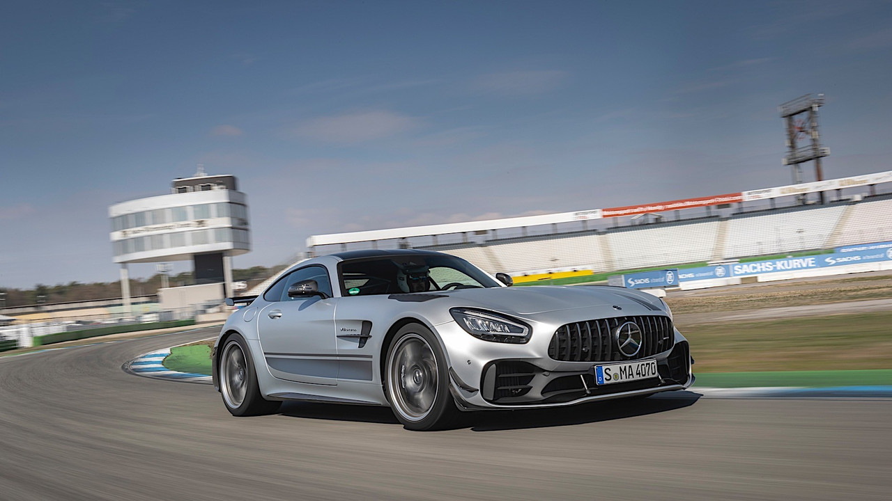 2020 Mercedes-AMG GT R PRO (12)