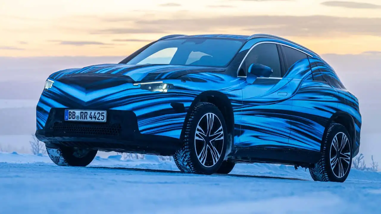 mercedes-glc-with-eq-technology-teaser.webp