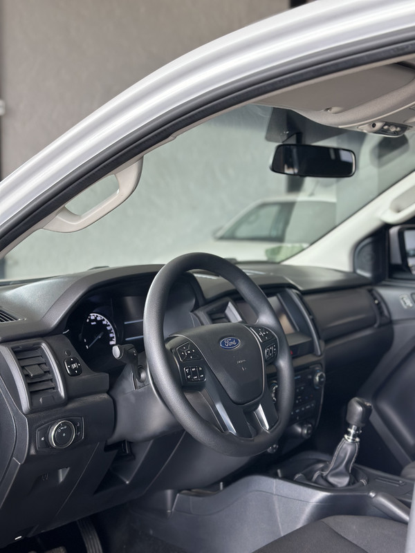 Ford Ranger XLS 4X2 - 4