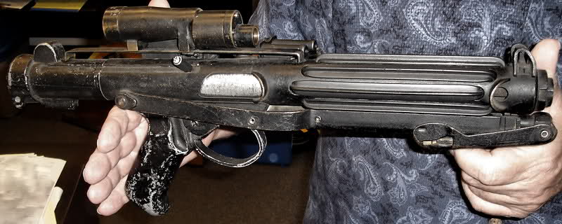 Bapty E-11 Stormtrooper Blaster 03