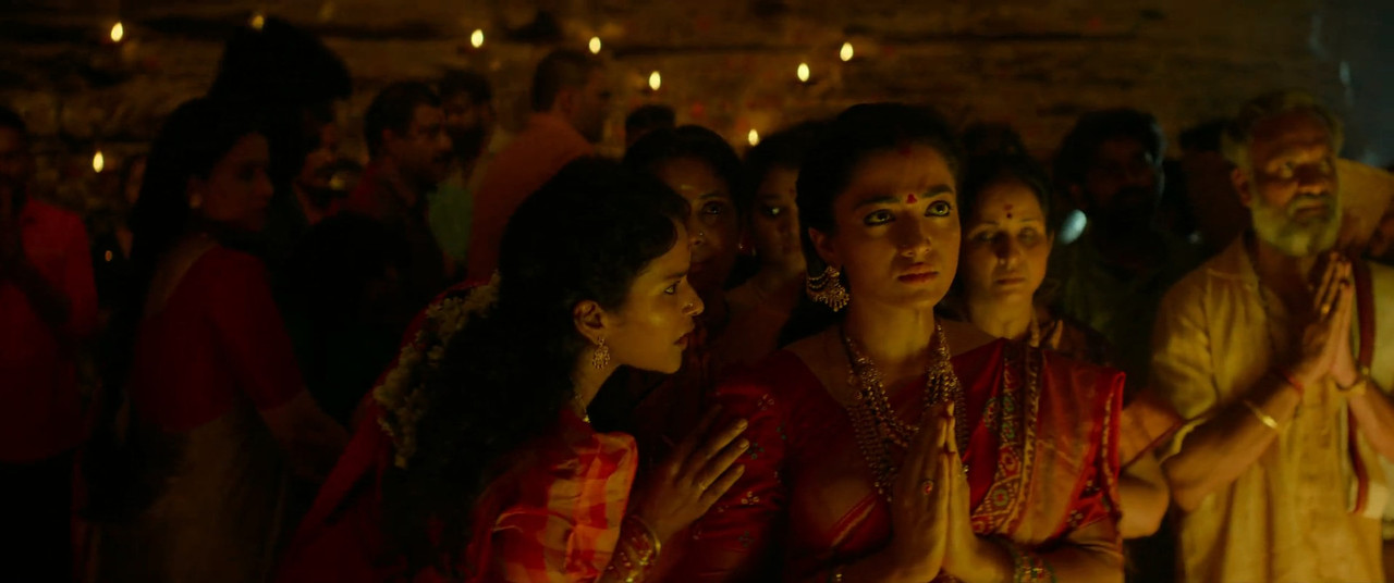 Pushpa 2 - The Rule 2024 WebRip [Hindi + Tamil + Telugu + Malayalam + Kannada] 480p, 720p, 1080p Screenshot