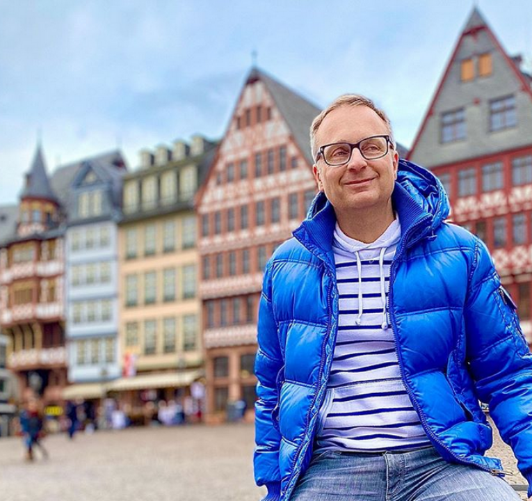 sketch-1597904591651