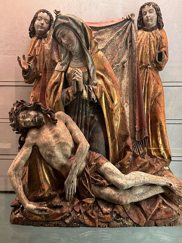 Есть город славный во французском междуречье. Зовется он, конечно же, Лион.