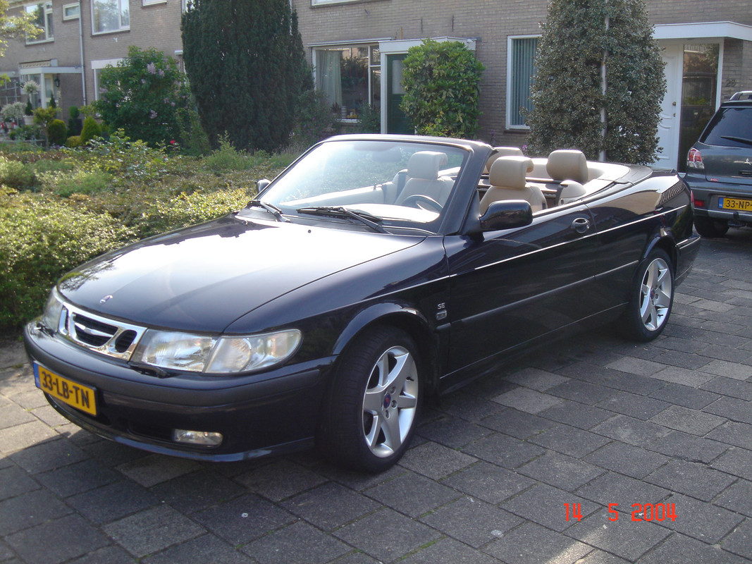 DFF53738-5B8F-4F4D-92D0-312A84CBA789