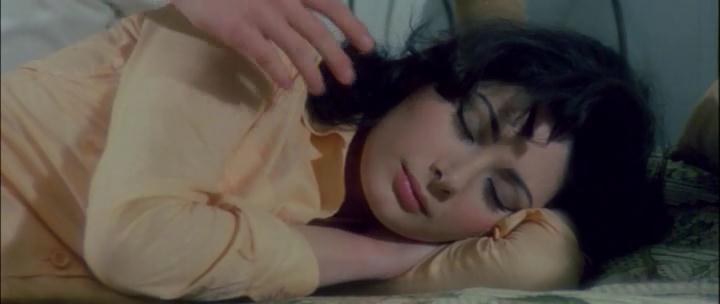 21412. L'insegnante (Sexy School Teacher - 1975)