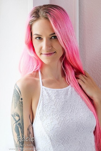 Pink Haired Girl Adele 121 pics 191 MB 17-09-2023