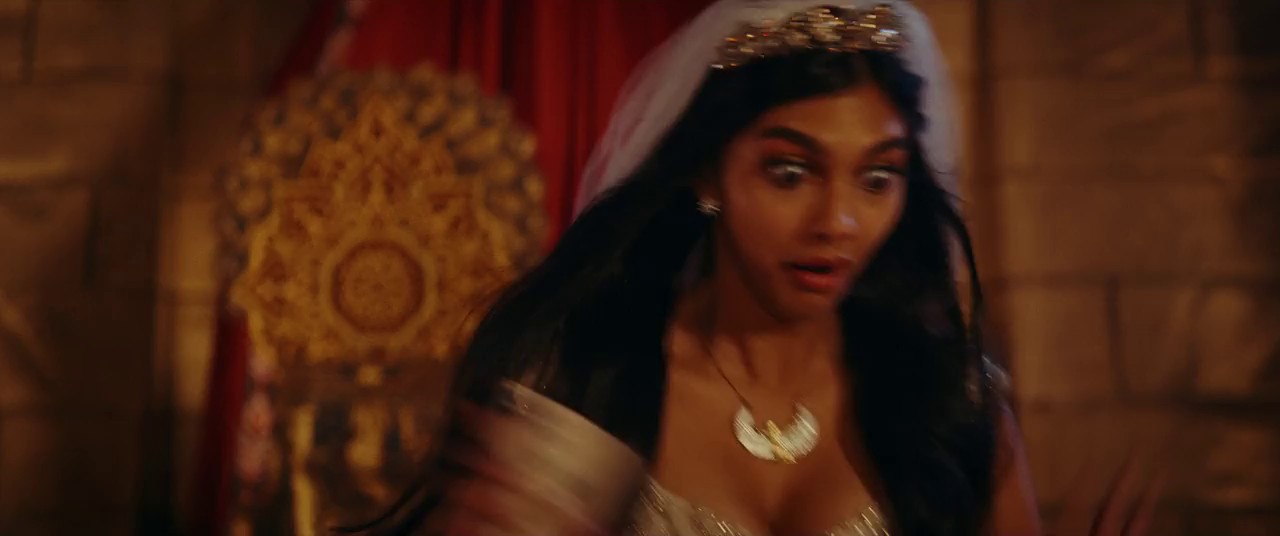 Red-Notice-2021-Hindi-English-720p-x264-AVC-AAC-2ch-MSub-mkv-0006