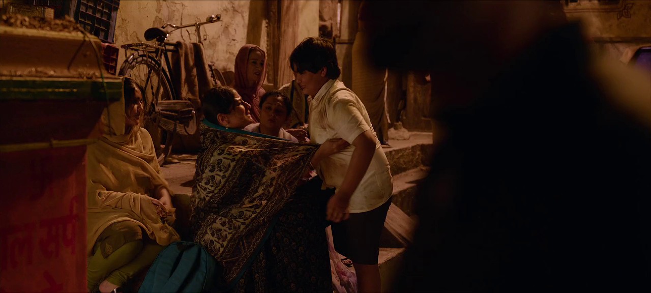 Vikram-Vedha-2022-Web-Rip-Hindi-1080p-x264-AVC-DD-5-1-ESub-mkv-0000