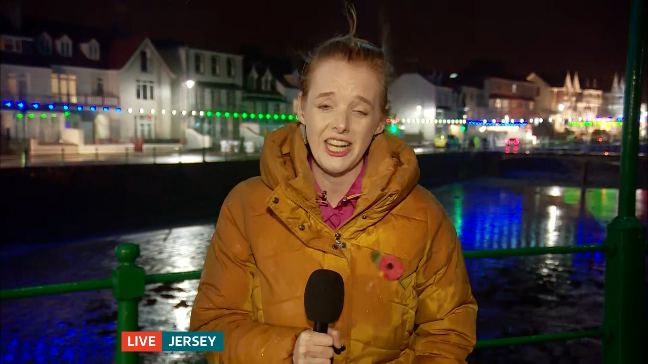 ITV Evening News_20231101_18301930.ts_snapshot_08.14.378