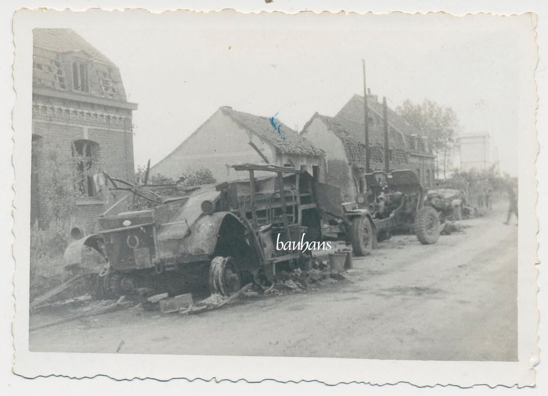 Frankreich- zerstörtes Kriegsgerät 2.WK