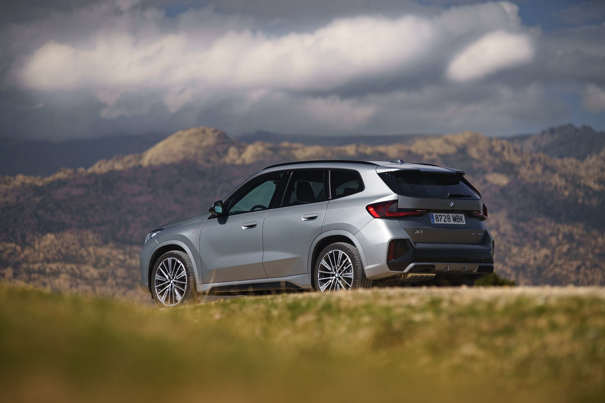 P90485089_highRes_bmw-x1-national-pres