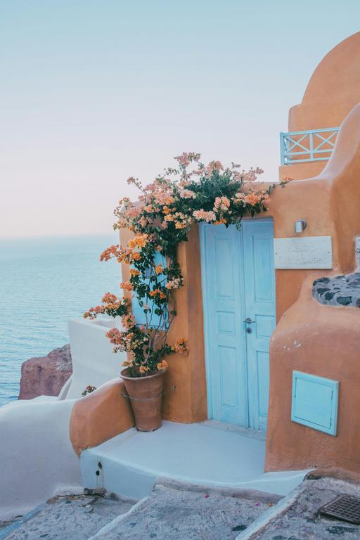 blue-door-santorini.jpg
