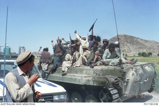 afg-mujahed-bmp-1-kabulban-1992.jpg