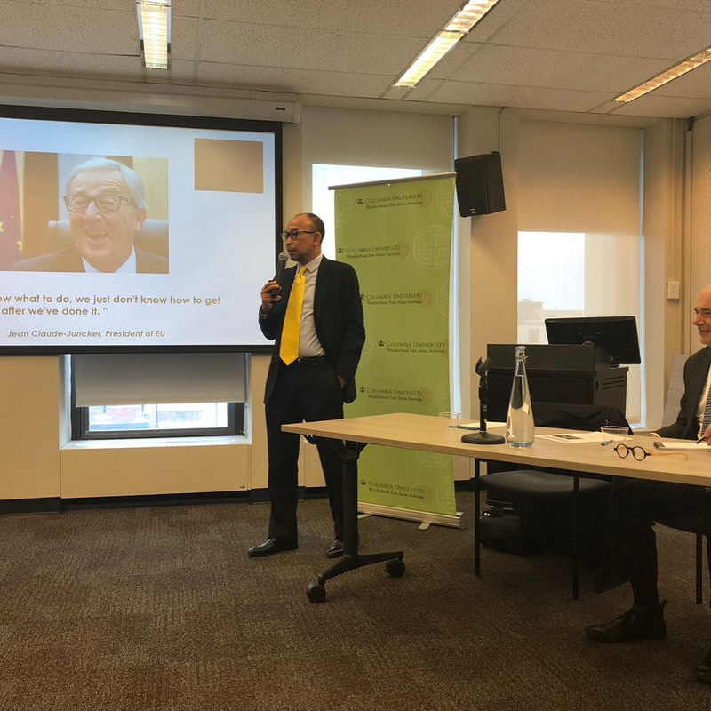 Muhammad Chatib Basri ketika memberikan materi Reformasi di Dunia yang Tidak Sempurna: kasus Indonesia di Universitas Columbia, New York.