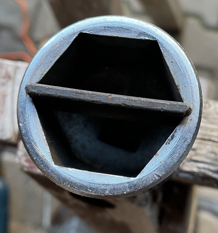 101EEE6B-1E5B-49AB-96CF-77B3E9B2D2EA