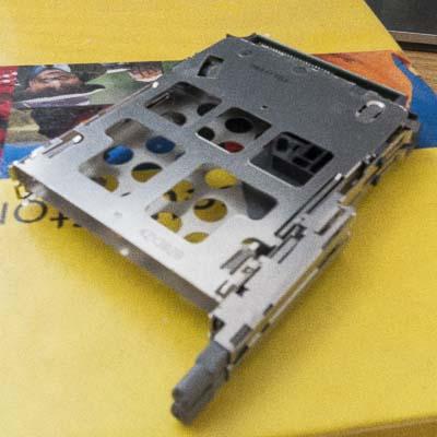 expressCardSlot1-exif-remove