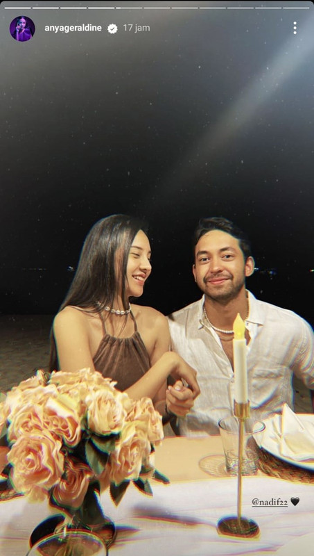 Momen seru Anya Gerladine saat liburan di Labuan Bajo.
