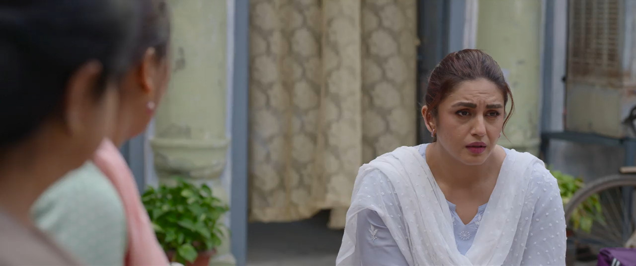 Single Salma 2025 WebRip [Hindi] 480p 720p ESub Screenshot