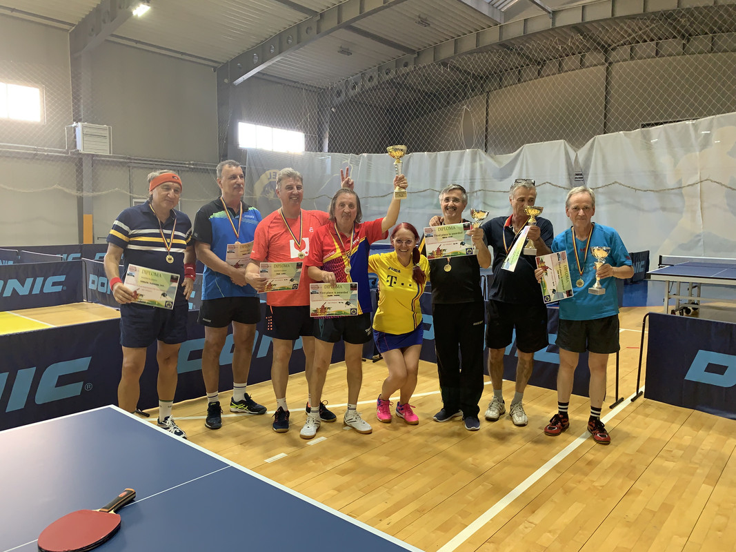 F8579239-C3D5-4F1D-87E1-2BF67B17B4CD