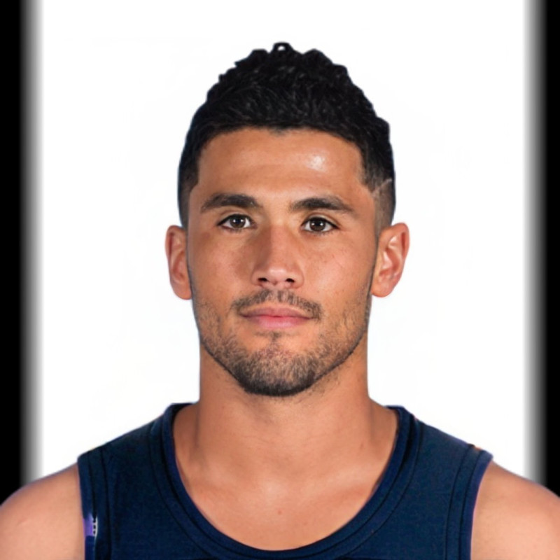 Facetune_14-09-2023-11-21-17