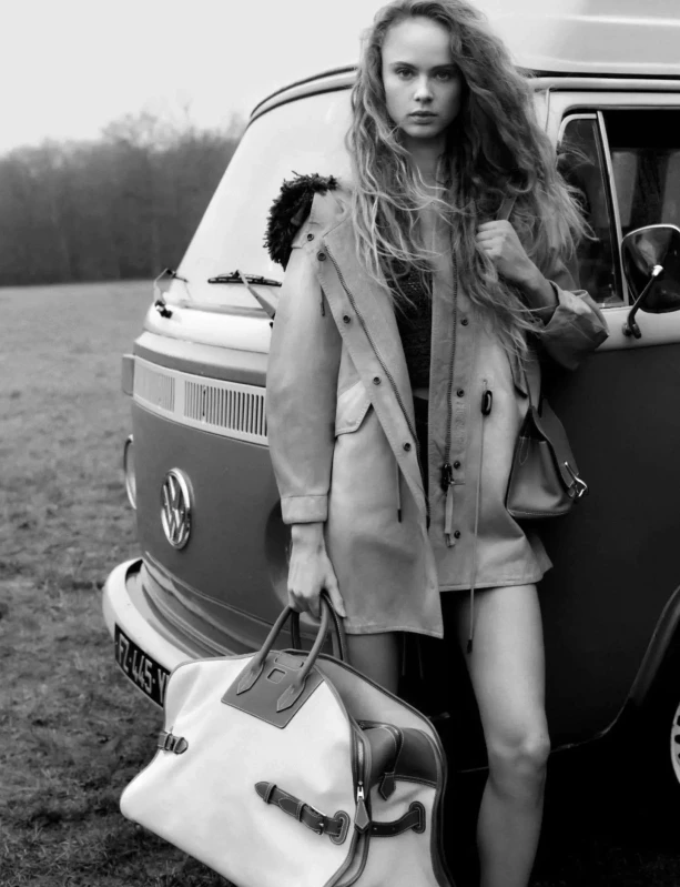 Olivia Vinten by Buzz White ELLE France March 12 2026 14