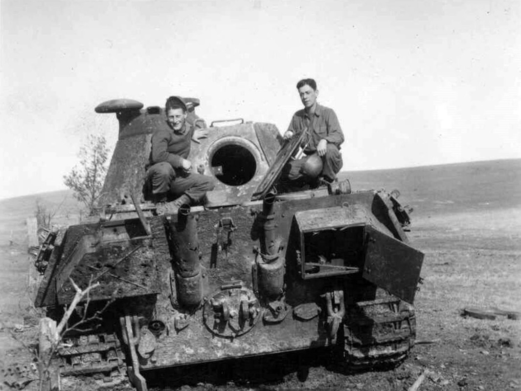 53599076_1201008076745641_166000301306806272_o (1)