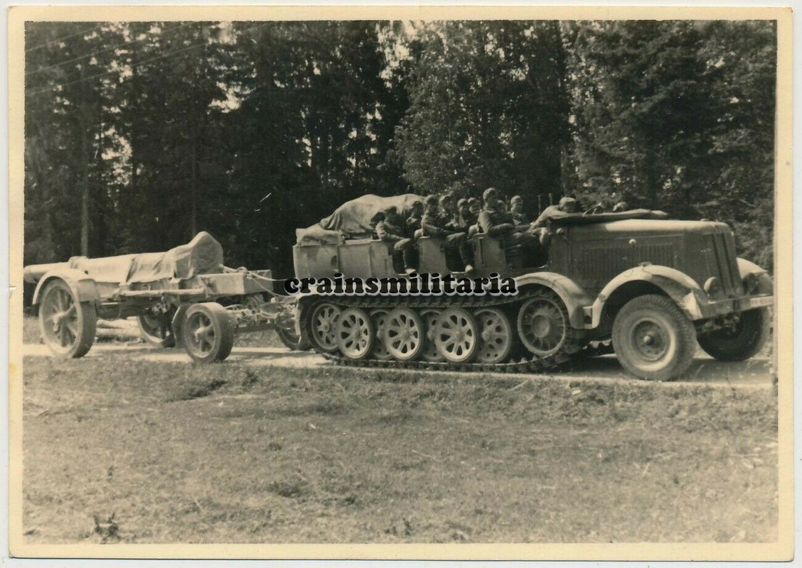 Orig. Foto SdKfz Halbkette m. Geschütz Artillerie in SADUKULA Es