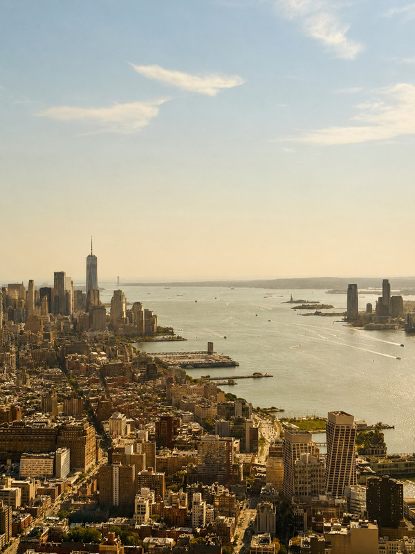 Downtown Manhattan architecture and neighborhood street