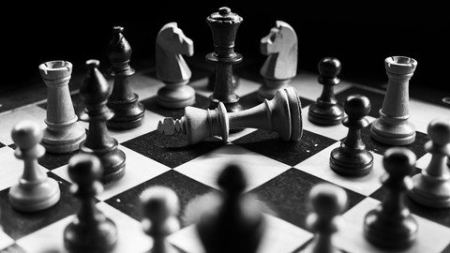 Chess Strategy and Tactics: Tigran Petrosian's Amazing Games