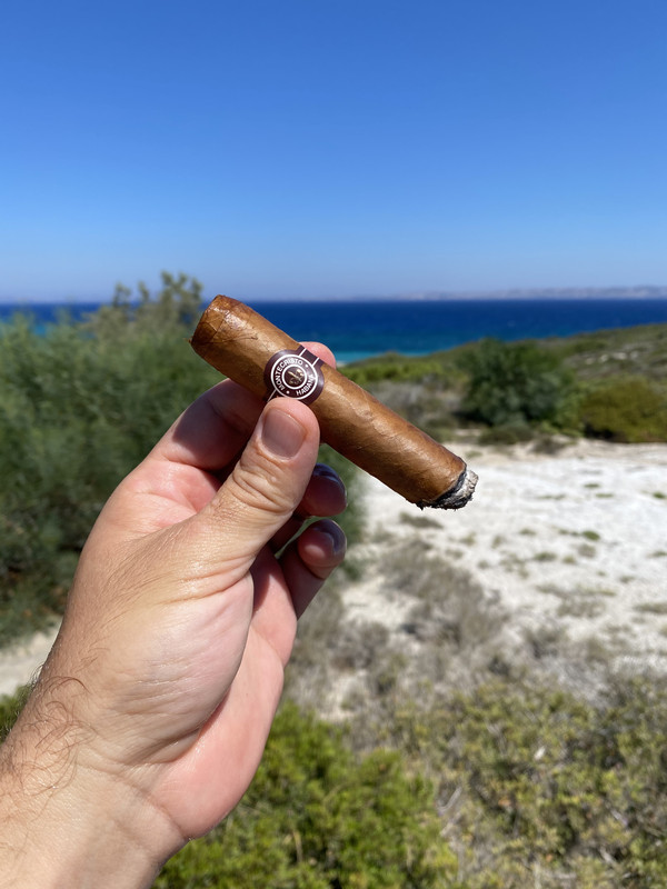 2A0E1DA2-AE2B-4B0B-AED4-BD1738D7287E