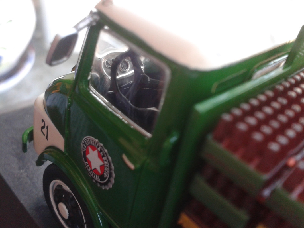 1968 Ebro C150 “Estrella Galicia” (ixo - nº9 Vehículos de Reparto y Servicio) (12)