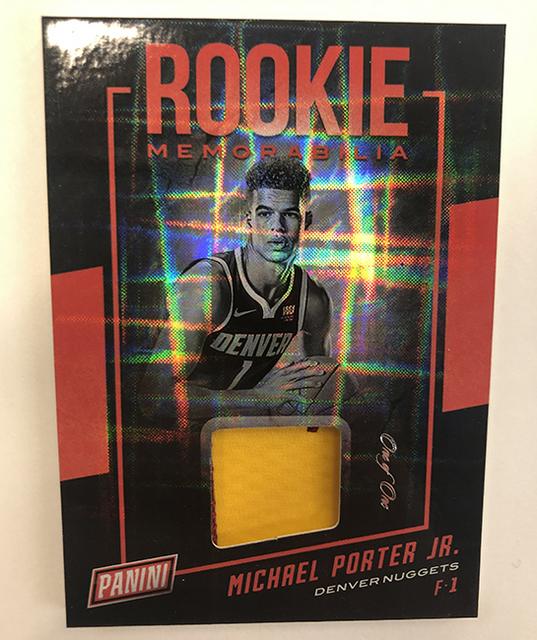 2018 Panini Knights of the Round Rookie Memorabilia #3 Sam Darnold Jersey  -NM-MT