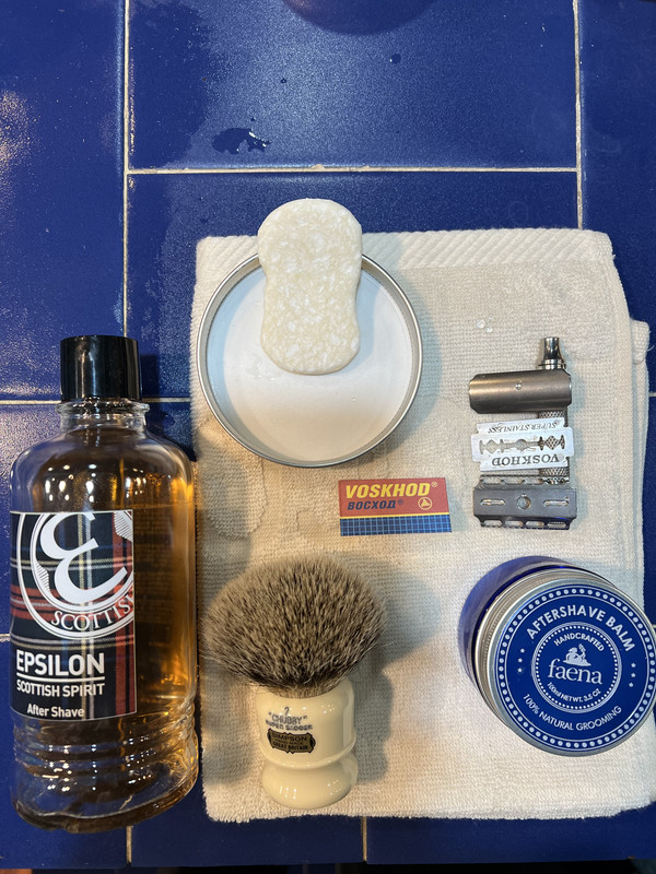 6B0ABE45-B70B-4759-BCCD-2E6F8313864B