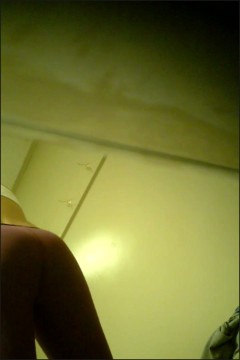 [Image: Voyeur26335102406.jpg]