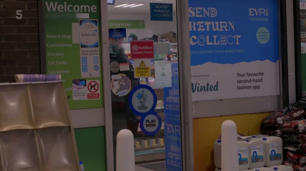 [Image: ul6752uchfjk.jpg]